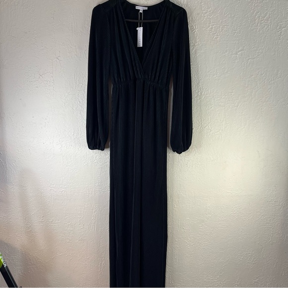 Baltic Born Venus Pleated V-Neck Long Sleeve Maxi Dress in Black - Picture 2 of 12